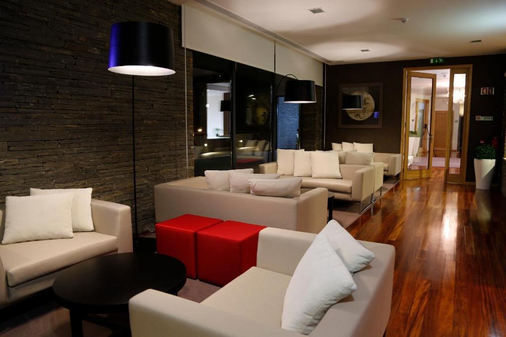Lbv House Hotel Пиньян Экстерьер фото